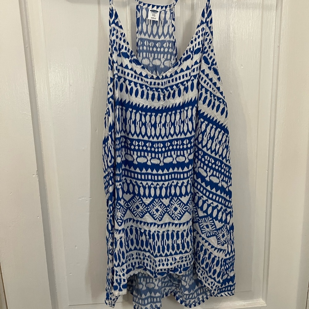 2 Old Navy tank tops